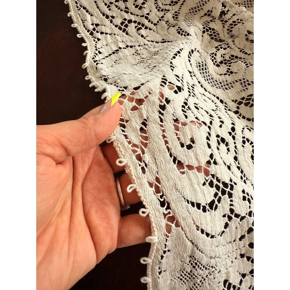 Vintage 1960s Cream Floral Lace Tablecloth‎ Rectangular 64x83 Mid Century Decor